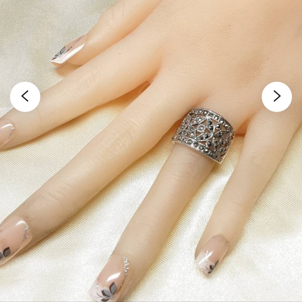 18K White Gold and Palladium Diamond Fashion Ring.. NOT FOR TRADE SORRY